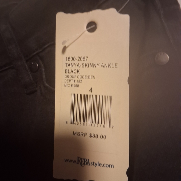 Black NWT Reba Jeans Size 4 - Picture 2 of 8